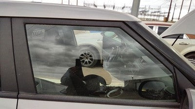 2014-2019 Kia Soul Passenger Right Front Side Window Door Glass Oem 82420B2020