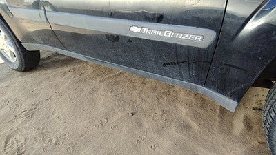 02-09 Trail Blazer Passenger Right Lower Rocker Panel Moulding Side Black 41U