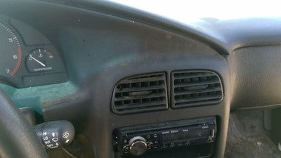 00-02 Sl1 Sedan Trim Bezel Around Speedometer And Radio Dash Surround Panel Gray
