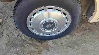1984-1985 Ford Tempo 13 Hub Cap Wheel Cover Oem 1 E43z1130a