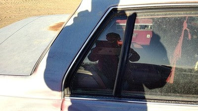 1986-1991 Olds 88 Passenger Right Rear Vent Window Back Door Glass With Frame