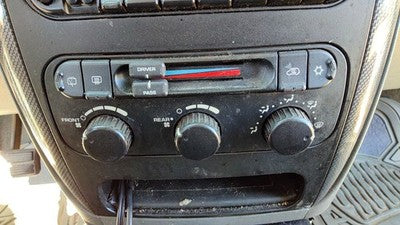 04-07 Dodge Caravan Temperature Control Module In Dash Heater Ac Head Unit Oem