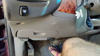 97-02 Ford Expedition Lower Dash Under Column Knee Bolster Trim Panel Gray F2