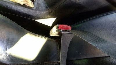 2010-2012 Lexus Hs250h Driver Left Front Seat Belt Buckle Receiver Oem Black 25