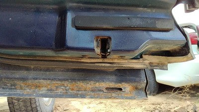 1999-2004 Ford F150 Driver Rear Door Latch With Rods/Cables Oem Back Upper Lower