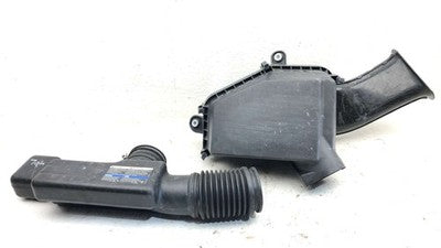 08-09 G8 Complete Air Intake Cleaner Filter Box Housing With Tube Oem 3.6L