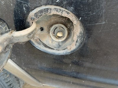 1999-2002 Ford Expedition Fuel Filler Neck Assembly With Gas Cap Oem Xl1Z9034Aa