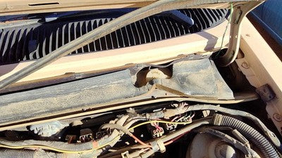 1984 Ford Tempo Windshield Washer Fluid Reservoir With Pump Oem Wiper Tank