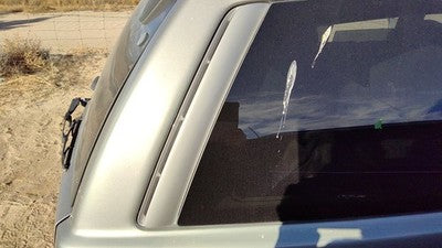 01 Grand Cherokee Passenger Right Rear Corner Moulding On Quarter Panel Silver
