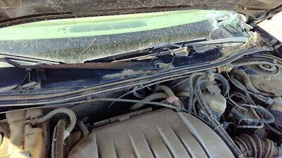 2000 Oldsmobile Intrigue Windshield Wiper Cowl Vent Trim Panel Oem Cover