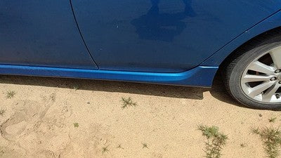 2009-2013 Toyota Corolla Driver Left Lower Rocker Panel Moulding Side Skirt Oem