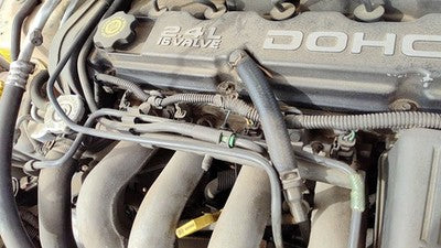 1998-2000 Dodge Stratus Complete Fuel Rail With Injectors Set Loaded Oem 2.4L