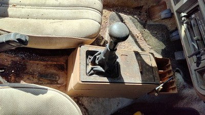 1985 Pontiac Sunbird Center Console Assembly Oem Floor Shift Mt Tan