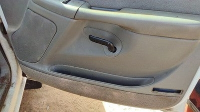 99-02 Silverado 1500 Passenger Front Door Trim Panel With Switches Gray 92D