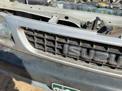 1991-1992 Isuzu Pup Front Grille Assembly Oem Silver 8970138575