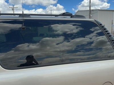 2000-2006 Chevy Suburban Driver Left Rear Quarter Glass Back Side Window Oem