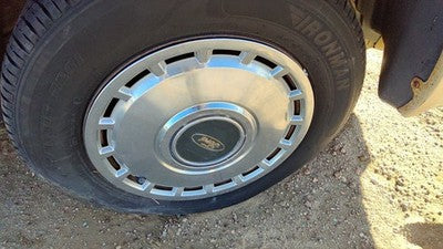 1984-1985 Ford Tempo 13 Hub Cap Wheel Cover Oem 1 E43z1130a