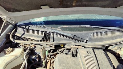 2003 Lincoln Town Car Windshield Wiper Cowl Vent Trim Panel Oem Cover