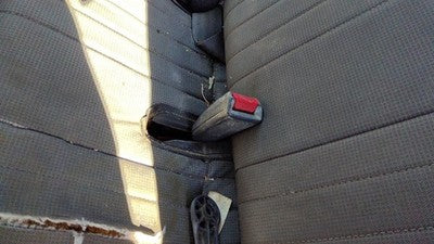 1996 Nissan Hardbody Driver Left Front Seat Belt Buckle Receiver Oem Gray