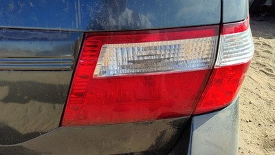 2005-2007 Honda Odyssey Passenger Right Inner Tail Light Brake Lamp Oem Rear