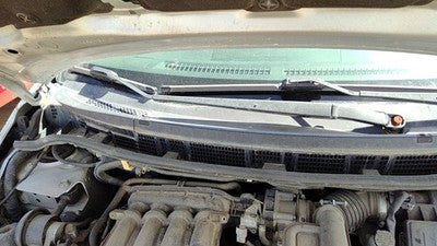 Nissan Versa Passenger Right Windshield Wiper Arm Oem Blade Lever 22917498