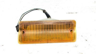 1984-1991 Jeep Grand Wagoneer Driver Left Front Turn Signal Light Lamp Oem