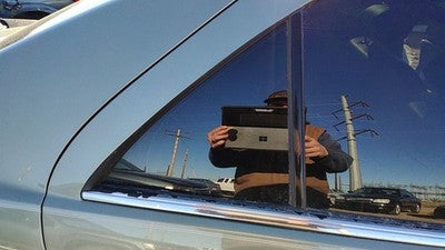 05-11 Cadillac Sts Passenger Right Rear Vent Window Back Door Glass With Frame