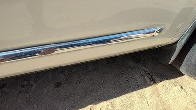 2011-2015 Nissan Rogue Passenger Right Front Moulding From Door Oem Trim Strip