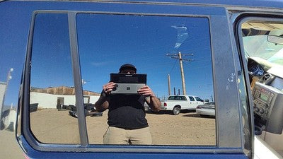 2005-2009 Land Rover Lr3 Passenger Right Rear Side Window Door Glass Oem Back