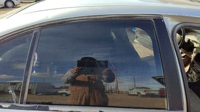 2000-2005 Pontiac Bonneville Passenger Right Rear Side Window Door Glass Back