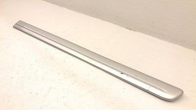 05-07 Caravan Passenger Right Front Moulding From Door Trim Strip Silver Ps2