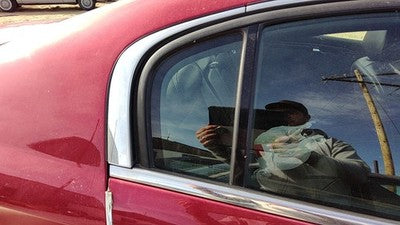 06-11 Buick Lucerne Passenger Right Rear Vent Window Back Door Glass With Frame