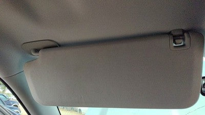 2014-2019 Silverado 1500 Driver Left Sun Visor Oem H2r Gray 22987235