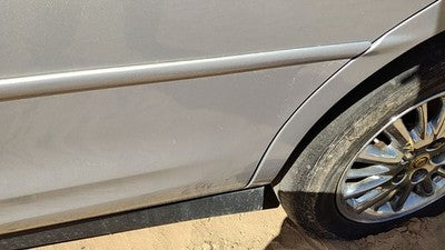 98-02 Oldsmobile Intrigue Driver Left Rear Moulding Fm Door Back Trim Silver 17U