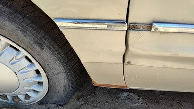 1997-2005 Park Ave Ultra Driver Left Moulding From Fender Oem Trim Strip Silver