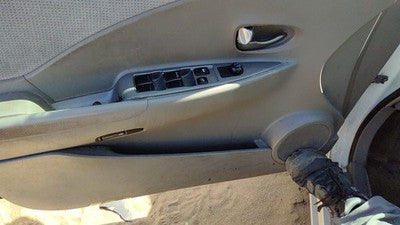 02-04 Nissan Altima Driver Left Front Door Trim Panel With Master Switch Frost K