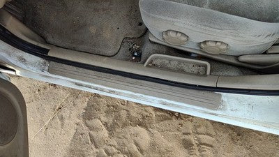 2002 Nissan Sentra Driver Left Lower Sill Step Moulding Trim Panel Oem Sand H