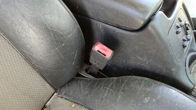 2004 Jeep Liberty Passenger Right Front Seat Belt Buckle Receiver Oem Gray Dv