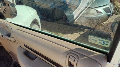1996-00 Town & Country Passenger Right Front Side Window Door Glass Oem 04717238