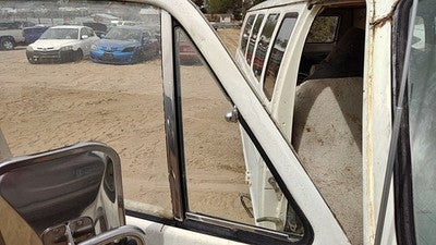 71-77 Van B200 Passenger Right Front Vent Window Small Door Glass With Frame Oem