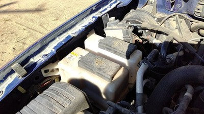 2002-2011 Ford Ranger Windshield Washer Fluid Reservoir With Pump Oem Wiper Tank