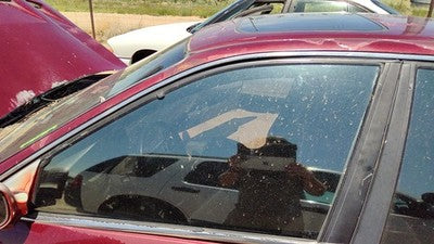 1994-1997 Honda Accord Driver Left Front Side Window Door Glass Oem 4289450