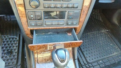 2004-2005 Hyundai Xg350 Trim Bezel Around Radio Surround Dash Panel Oem