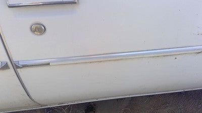 1978 Buick Regal Passenger Right Front Moulding From Door Oem Trim Strip White