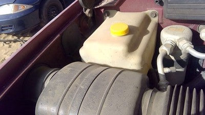 1988 Gmc Sierra 2500 Coolant Reservoir Radiator Overflow Tank Bottle Oem 5.7L