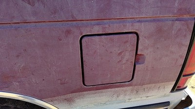 1993 S10 Blazer Fuel Tank Door With Hinge Gas Lid Oem Filler Red