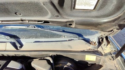 2005 Hyundai Xg350 Driver Left Windshield Wiper Arm Oem Blade Lever 983103D050
