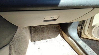 03-05 Cadillac Cts Glove Box Assembly Complete Door With Latch Oem Neutral 702