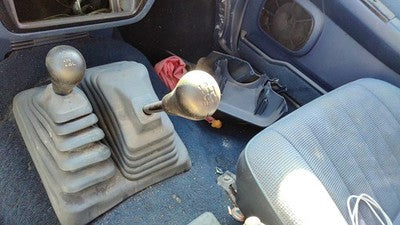 95 Nissan Pathfinder Floor Shifter Lever Shift Unit 5 Speed Manual Transmission