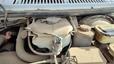 1995 Gmc Van 3500 Windshield Washer Fluid Reservoir With Pump Oem Wiper Tank